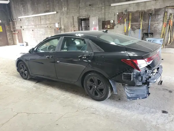 5NPLM4AG2MH011644 2021 HYUNDAI ELANTRA - Image 2