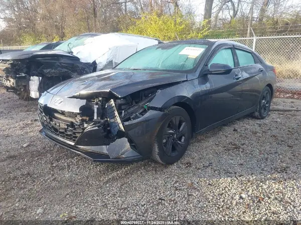 5NPLM4AG2MH020246 2021 HYUNDAI ELANTRA - Image 2