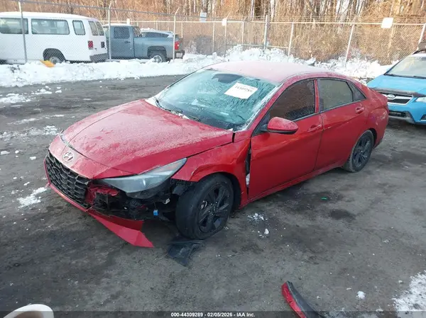 5NPLM4AG2MH021381 2021 HYUNDAI ELANTRA - Image 2