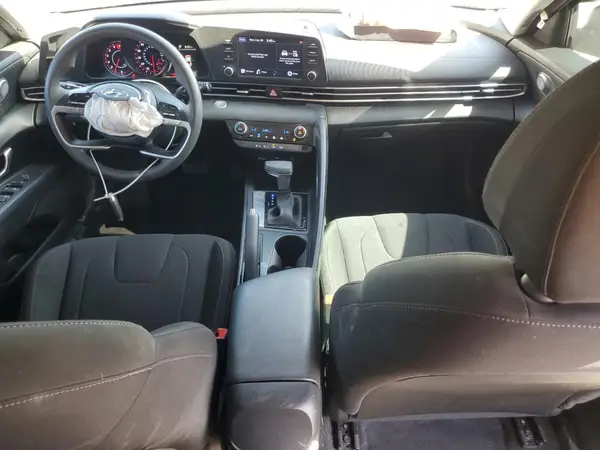 5NPLM4AG2MH028394 2021 HYUNDAI ELANTRA - Image 8