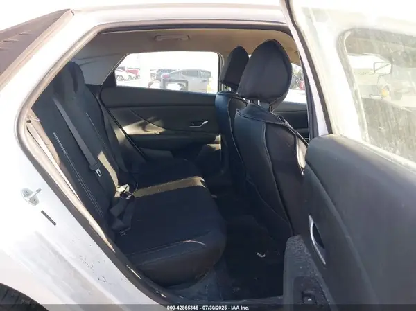 5NPLM4AG2MH030985 2021 HYUNDAI ELANTRA - Image 8