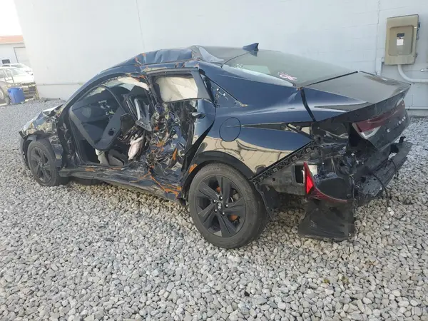 5NPLM4AG2MH031702 2021 HYUNDAI ELANTRA - Image 2