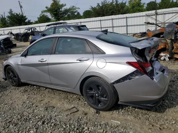5NPLM4AG2MH037046 2021 HYUNDAI ELANTRA - Image 2
