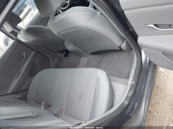 5NPLM4AG2MH039718 2021 HYUNDAI ELANTRA - Image 8