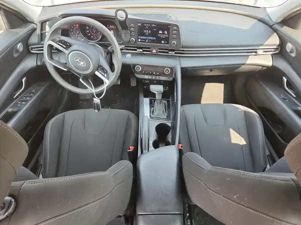 5NPLM4AG2MH045292 2021 HYUNDAI ELANTRA - Image 8