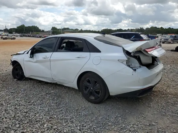 5NPLM4AG2MH046250 2021 HYUNDAI ELANTRA - Image 2