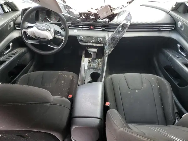 5NPLM4AG2MH046250 2021 HYUNDAI ELANTRA - Image 8