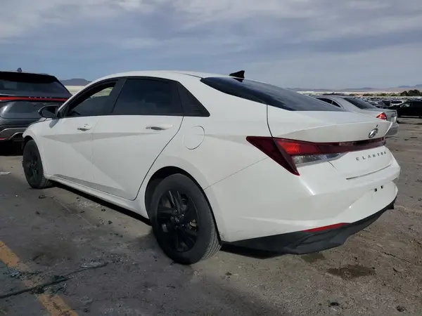 5NPLM4AG2MH049021 2021 HYUNDAI ELANTRA - Image 2