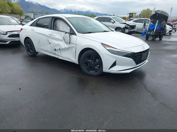 5NPLM4AG2MH051299 2021 HYUNDAI ELANTRA - Image 1