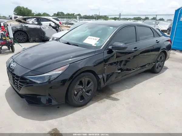 5NPLM4AG2NH053412 2022 HYUNDAI ELANTRA - Image 2