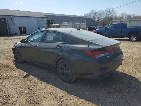 5NPLM4AG2NH054530 2022 HYUNDAI ELANTRA - Image 2