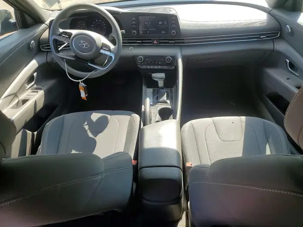 5NPLM4AG2NH054530 2022 HYUNDAI ELANTRA - Image 8
