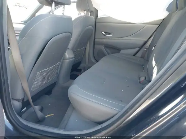 5NPLM4AG2NH055922 2022 HYUNDAI ELANTRA - Image 8