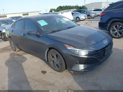 5NPLM4AG2NH057895 2022 HYUNDAI ELANTRA