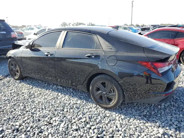 5NPLM4AG2NH058920 2022 HYUNDAI ELANTRA - Image 2