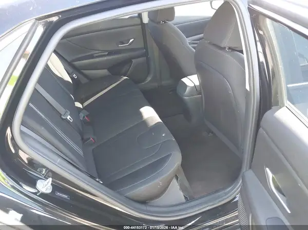 5NPLM4AG2NH059047 2022 HYUNDAI ELANTRA - Image 8