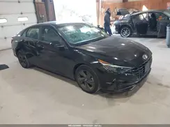 5NPLM4AG2NH071831 2022 HYUNDAI ELANTRA
