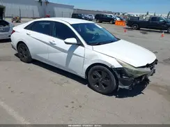 5NPLM4AG2NH074700 2022 HYUNDAI ELANTRA