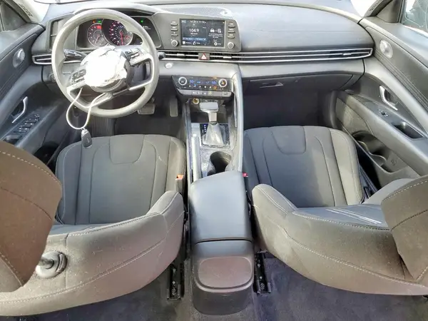 5NPLM4AG2NH074762 2022 HYUNDAI ELANTRA - Image 8