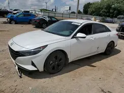 5NPLM4AG2NH080982 2022 HYUNDAI ELANTRA