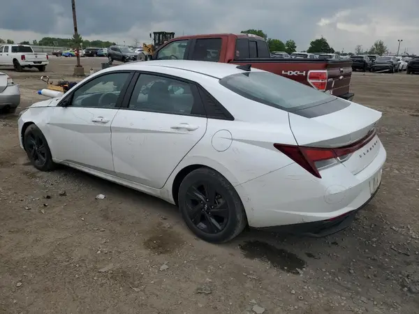 5NPLM4AG2NH082800 2022 HYUNDAI ELANTRA - Image 2