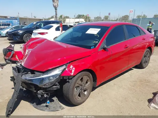5NPLM4AG2NH084594 2022 HYUNDAI ELANTRA - Image 2