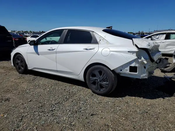 5NPLM4AG2NH085986 2022 HYUNDAI ELANTRA - Image 2