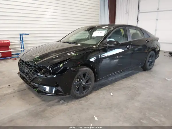 5NPLM4AG2PH087935 2023 HYUNDAI ELANTRA - Image 2