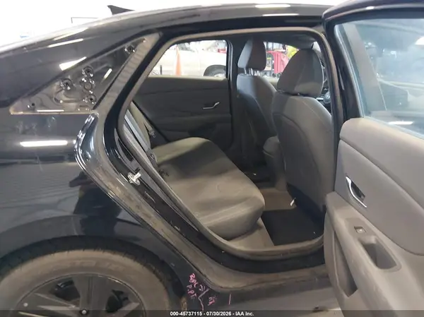 5NPLM4AG2PH087935 2023 HYUNDAI ELANTRA - Image 8