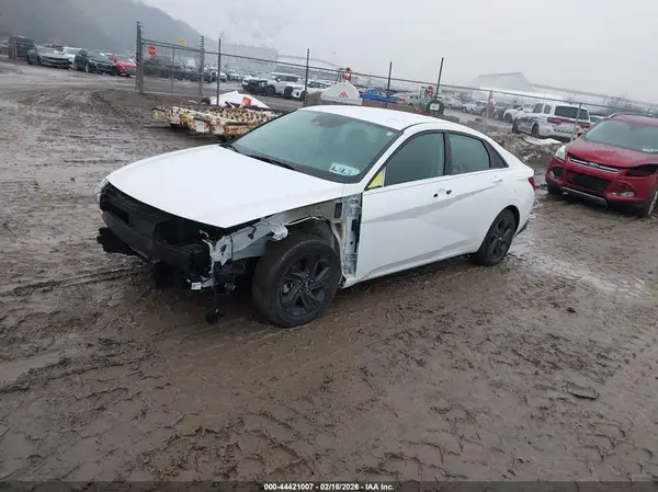 5NPLM4AG2PH090267 2023 HYUNDAI ELANTRA - Image 2