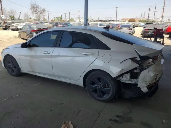 5NPLM4AG2PH093282 2023 HYUNDAI ELANTRA - Image 2