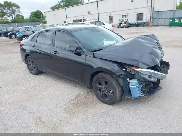 5NPLM4AG2PH093458 2023 HYUNDAI ELANTRA - Image 1