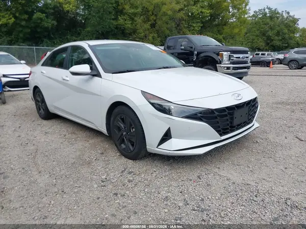 5NPLM4AG2PH094240 2023 HYUNDAI ELANTRA - Image 1
