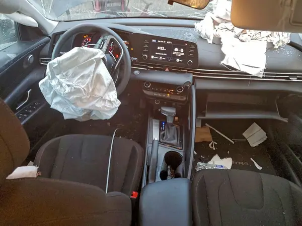 5NPLM4AG2PH094836 2023 HYUNDAI ELANTRA - Image 8