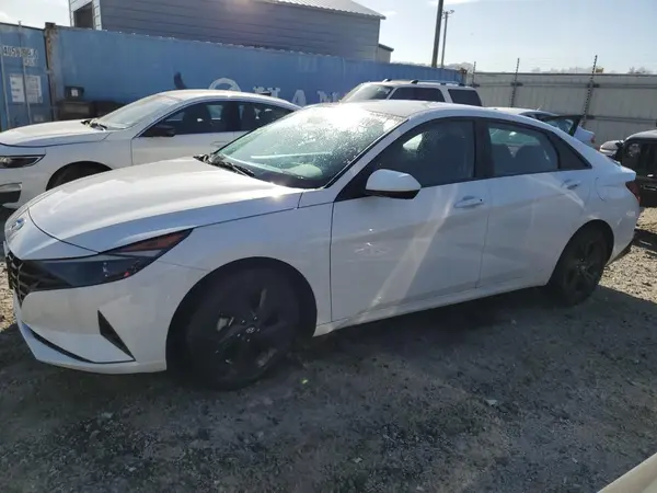 5NPLM4AG2PH101445 2023 HYUNDAI ELANTRA - Image 1