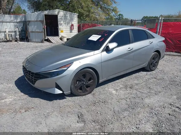 5NPLM4AG2PH102353 2023 HYUNDAI ELANTRA - Image 2