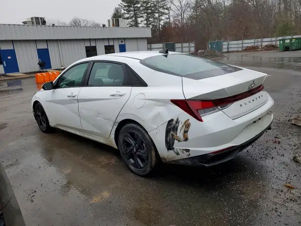 5NPLM4AG2PH102871 2023 HYUNDAI ELANTRA - Image 2