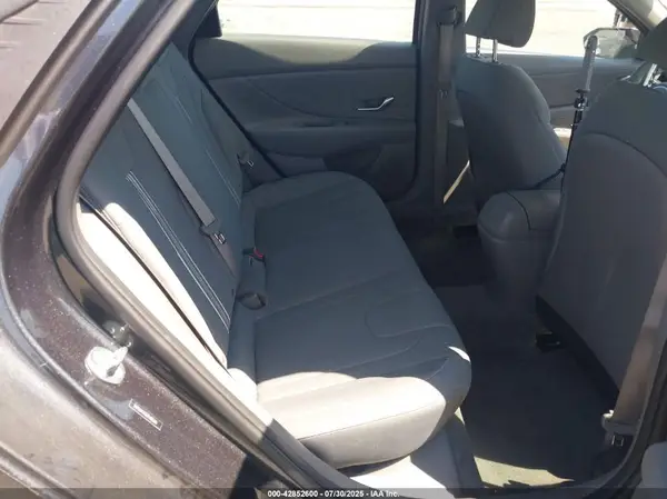 5NPLM4AG2PH103616 2023 HYUNDAI ELANTRA - Image 8