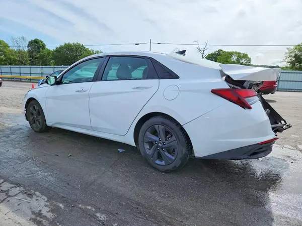 5NPLM4AG2PH103695 2023 HYUNDAI ELANTRA - Image 2