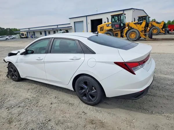 5NPLM4AG2PH105804 2023 HYUNDAI ELANTRA - Image 2