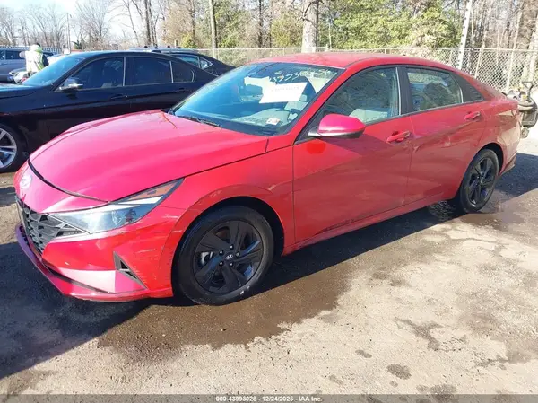 5NPLM4AG2PH107875 2023 HYUNDAI ELANTRA - Image 2