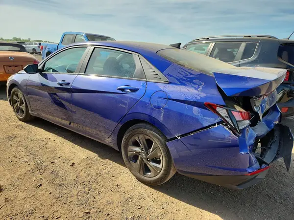 5NPLM4AG2PH112039 2023 HYUNDAI ELANTRA - Image 2