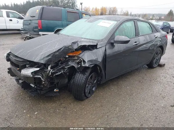 5NPLM4AG2PH118861 2023 HYUNDAI ELANTRA - Image 2