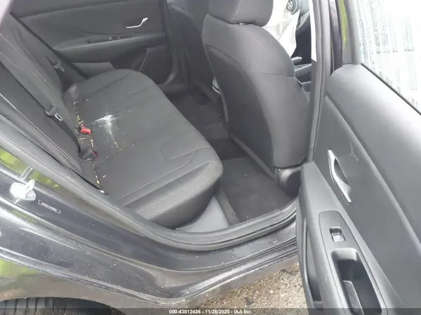5NPLM4AG2PH118861 2023 HYUNDAI ELANTRA - Image 8