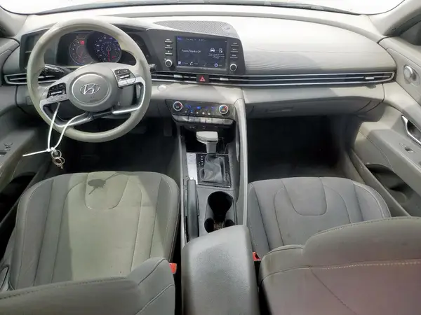 5NPLM4AG3MH004301 2021 HYUNDAI ELANTRA - Image 8