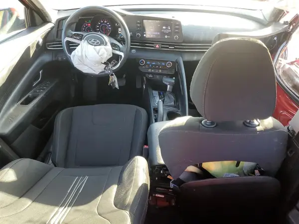 5NPLM4AG3MH019798 2021 HYUNDAI ELANTRA - Image 8