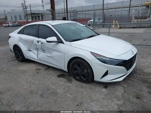5NPLM4AG3MH023706 2021 HYUNDAI ELANTRA - Image 1