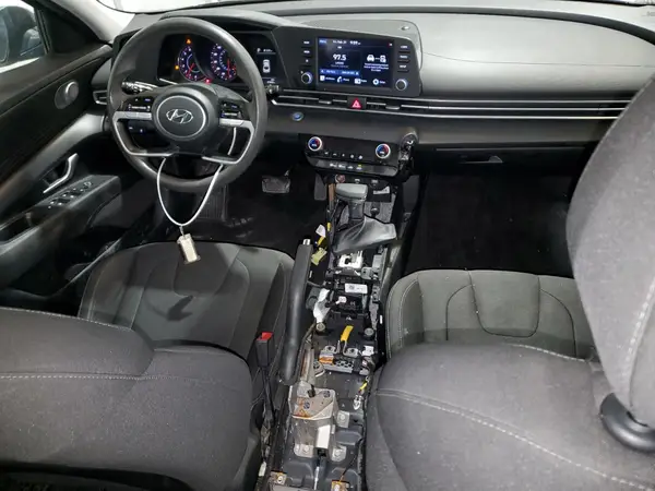 5NPLM4AG3MH024726 2021 HYUNDAI ELANTRA - Image 8
