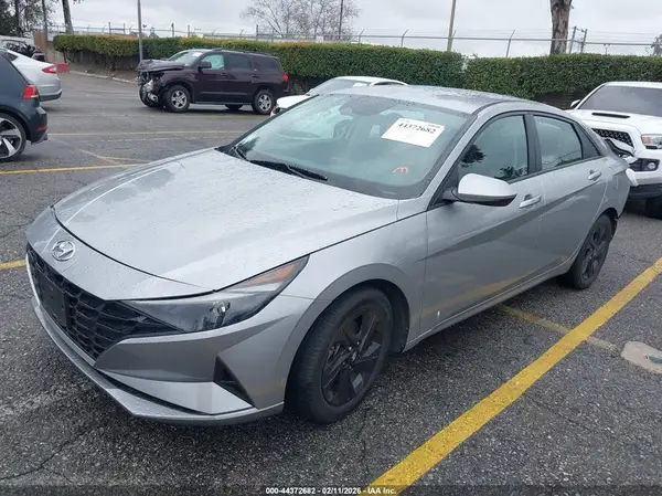 5NPLM4AG3MH029361 2021 HYUNDAI ELANTRA - Image 2