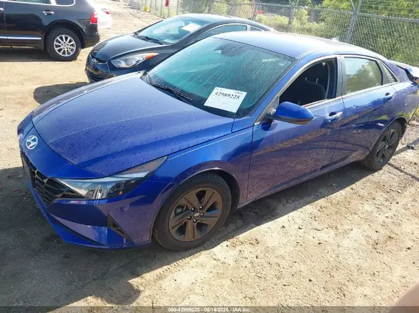 5NPLM4AG3MH048086 2021 HYUNDAI ELANTRA - Image 2